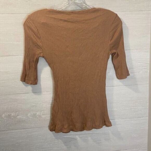 Women's Slim-Fit Half‎ Sleeve Square Neck T-Shirt - Picture 4 of 4